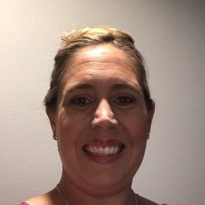 Meet your Posher, Hillary